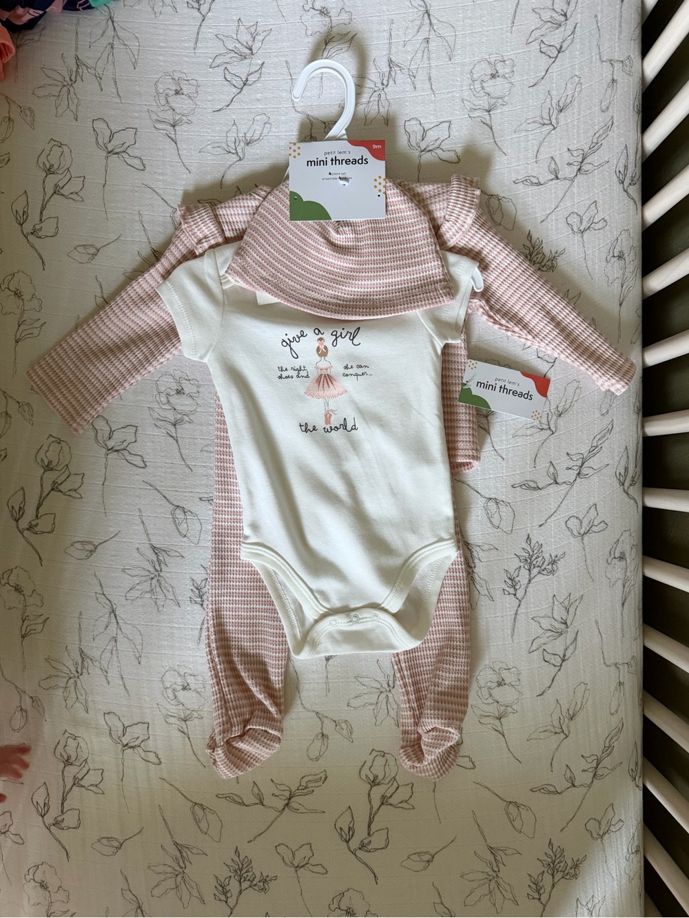 Petit Lem’s Pink & Cream Baby 4 piece Set 9 month